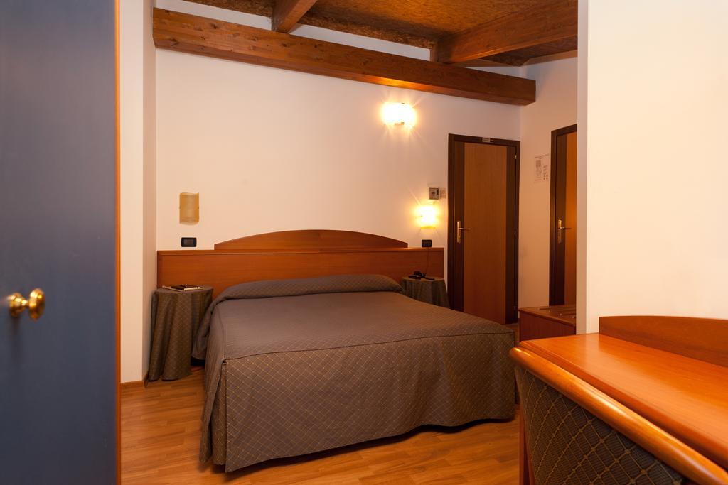 Casa Ferretti Di Ferretti Village 锡尔维玛丽娜 客房 照片