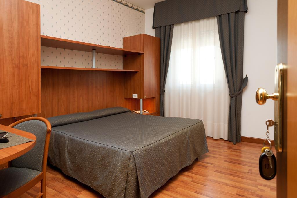 Casa Ferretti Di Ferretti Village 锡尔维玛丽娜 客房 照片