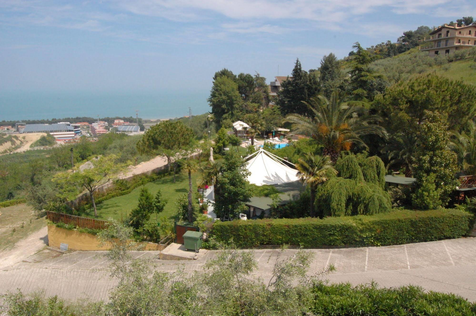 Casa Ferretti Di Ferretti Village 锡尔维玛丽娜 外观 照片